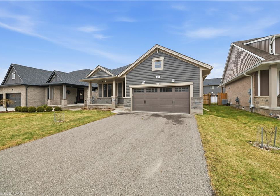 43-lowrie-crescent-tillsonburg-ontario-40813175