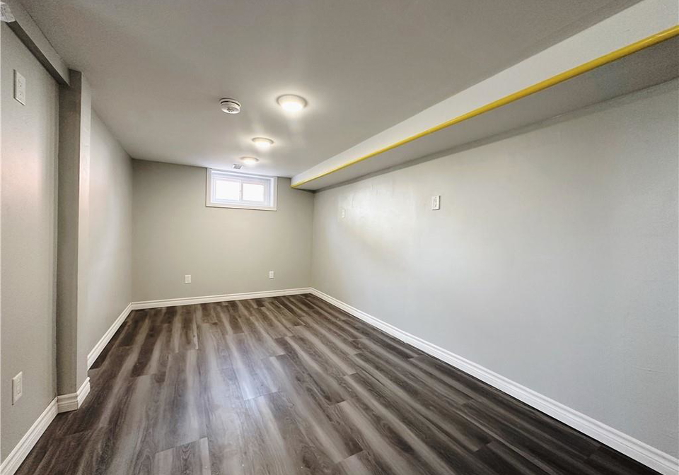 39-maywood-road-kitchener-ontario-40813210
