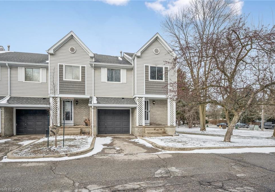 54-green-valley-drive-kitchener-ontario-40813235