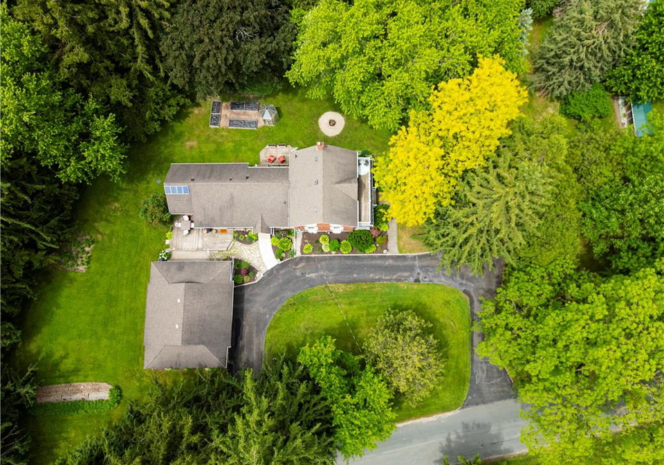 2870-forest-road-stratford-ontario-40813236