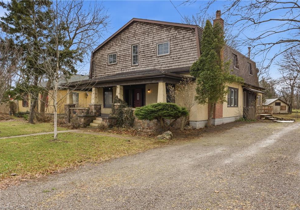 211-canborough-street-smithville-ontario-40813247
