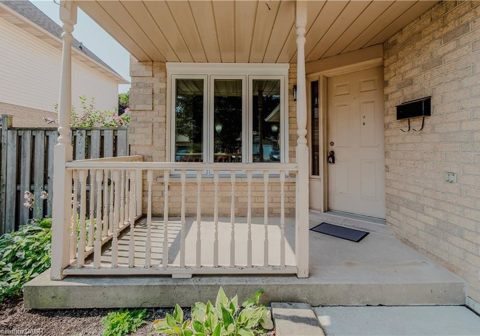 195-duncairn-crescent-hamilton-ontario-40813266