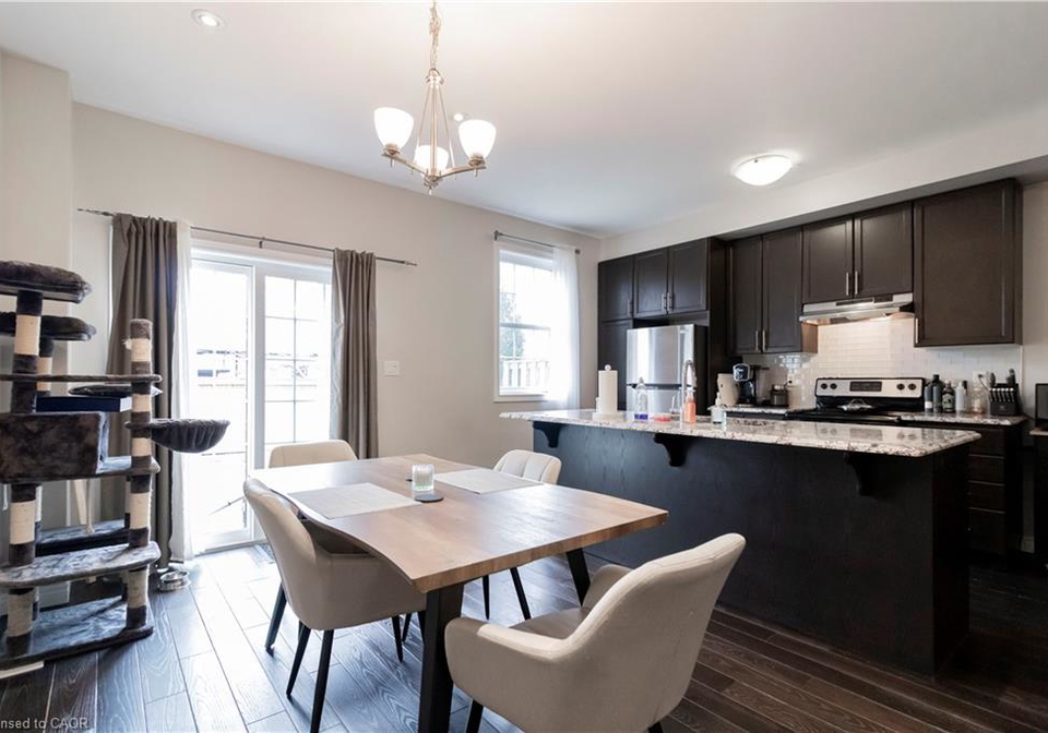 30-robert-peel-road-kitchener-ontario-40813270
