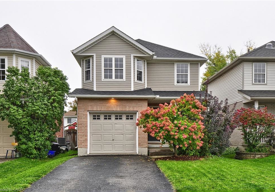 216-pineland-court-waterloo-ontario-40813308