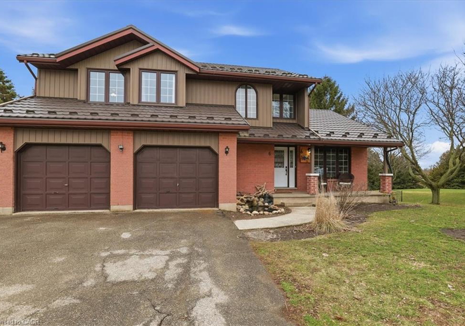 6-bannister-street-oakland-ontario-40813311