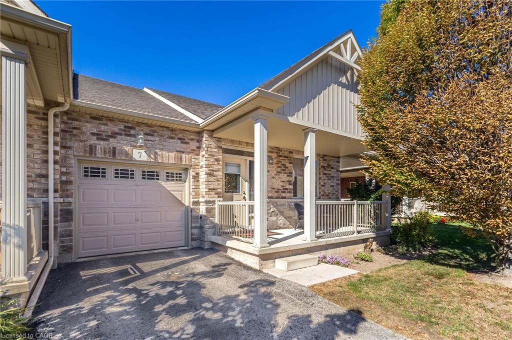 7-gaddye-lane-binbrook-ontario-40813318