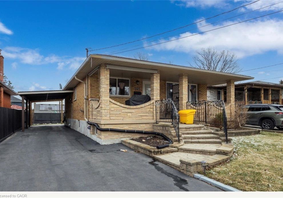 101-victor-boulevard-hamilton-ontario-40813370