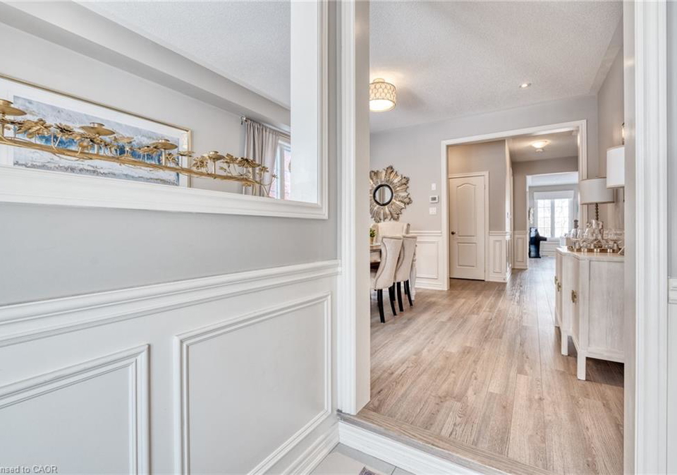 311-humphrey-street-waterdown-ontario-40813408