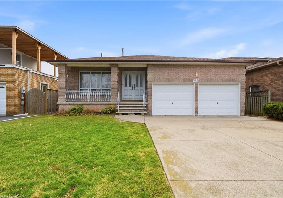382-hemlock-avenue-stoney-creek-ontario-40813426