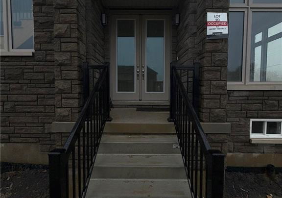 83-awrey-terrace-binbrook-ontario-40813458