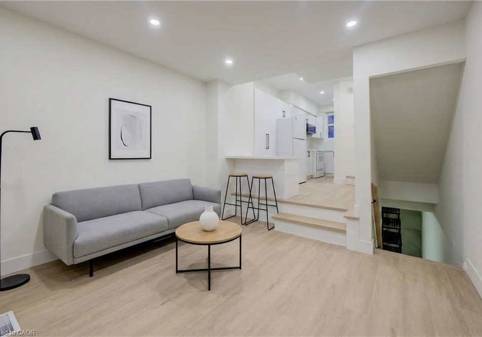 275-broadview-avenue-toronto-ontario-40813459
