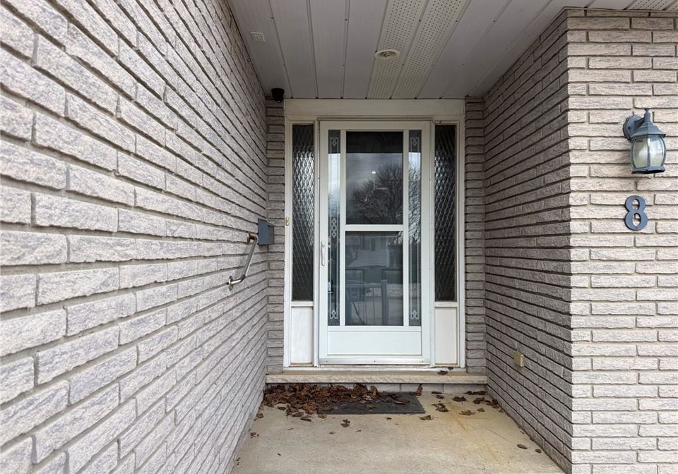 8-ross-street-waterford-ontario-40813472