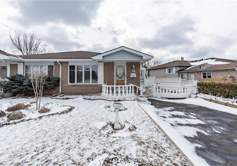 93-nickolas-crescent-cambridge-ontario-40813516