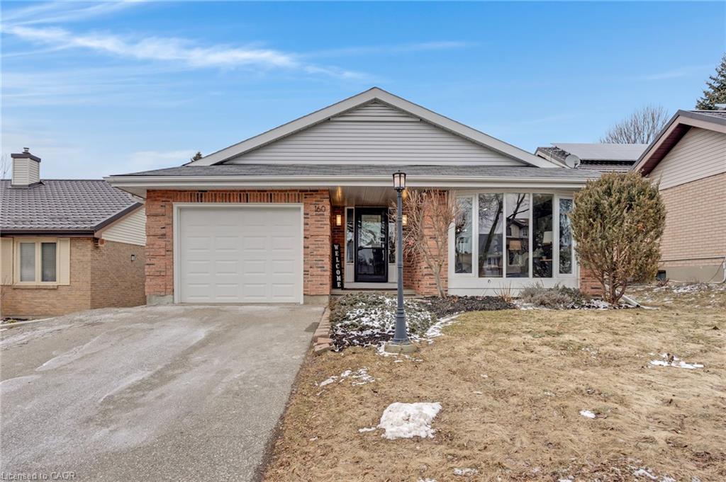 160-oneida-place-kitchener-ontario-40813518