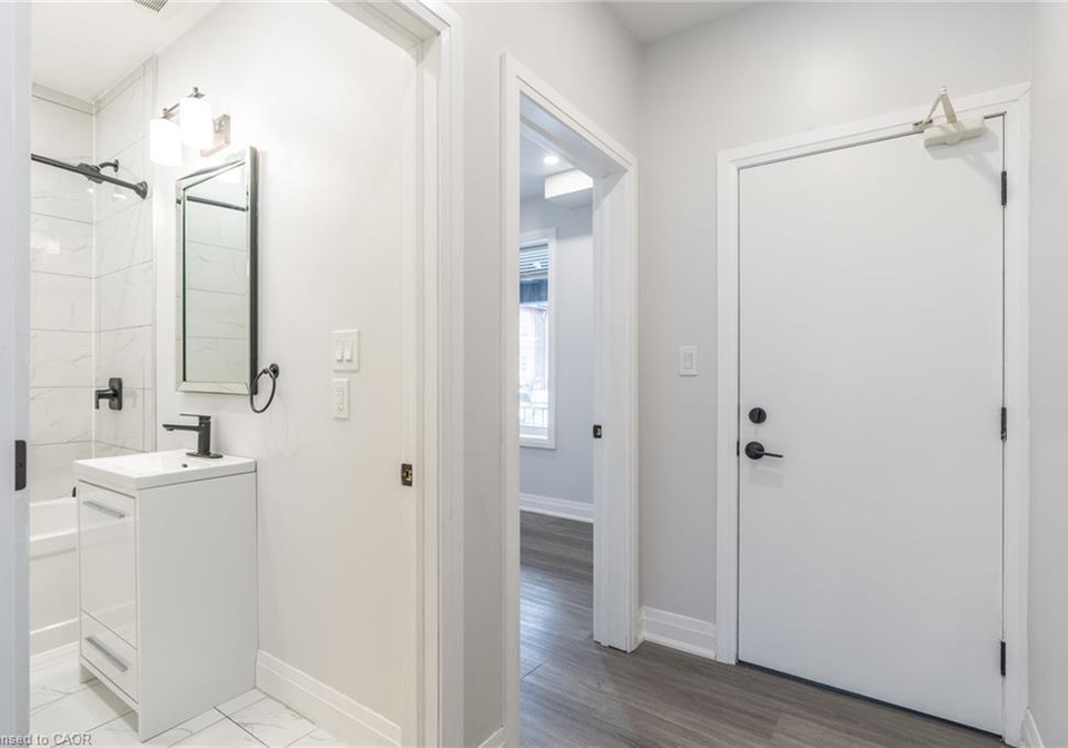 536-cannon-street-e-hamilton-ontario-40813527