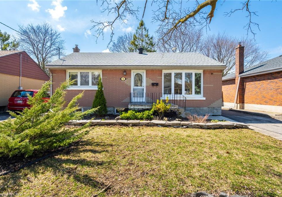 58-lowrey-avenue-s-cambridge-ontario-40813554