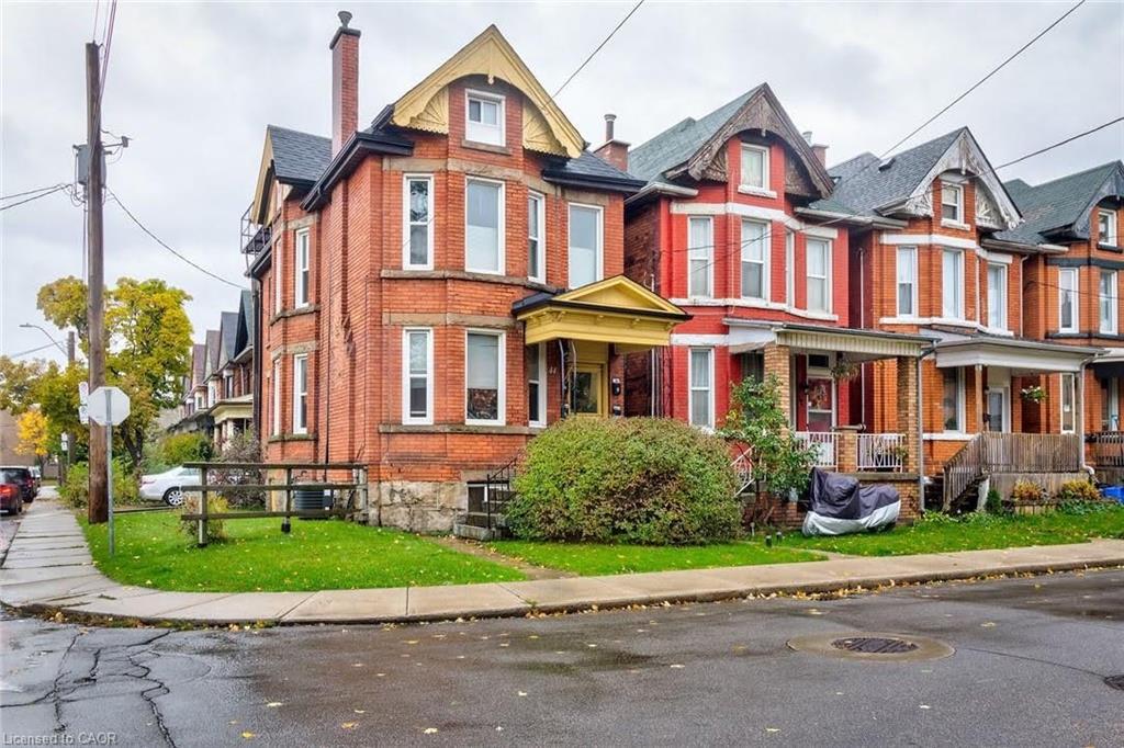 44-ashley-street-hamilton-ontario-40813555