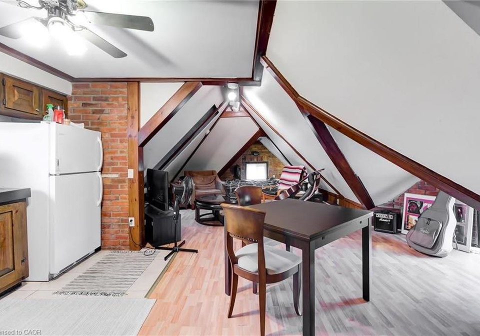 44-ashley-street-hamilton-ontario-40813555