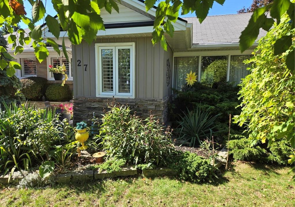 27-hepburn-avenue-st-thomas-ontario-40813578