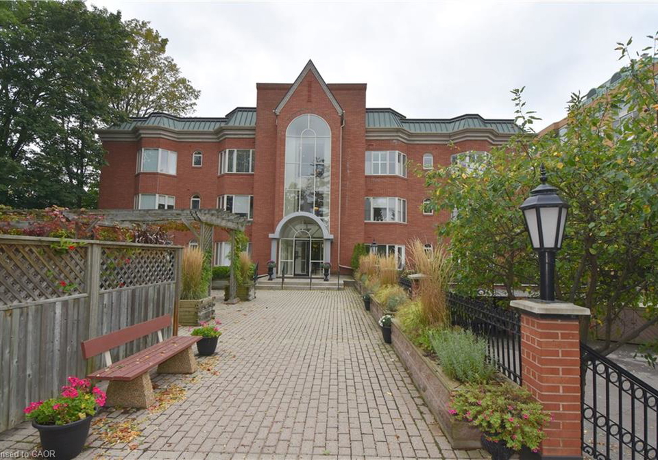 2220-lakeshore-road-burlington-ontario-40813593