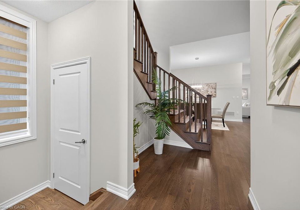 67-starfire-crescent-stoney-creek-ontario-40813672