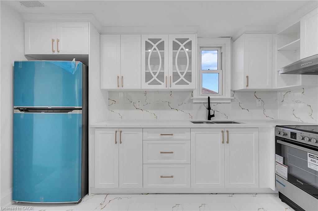 581-lancaster-street-w-kitchener-ontario-40813696