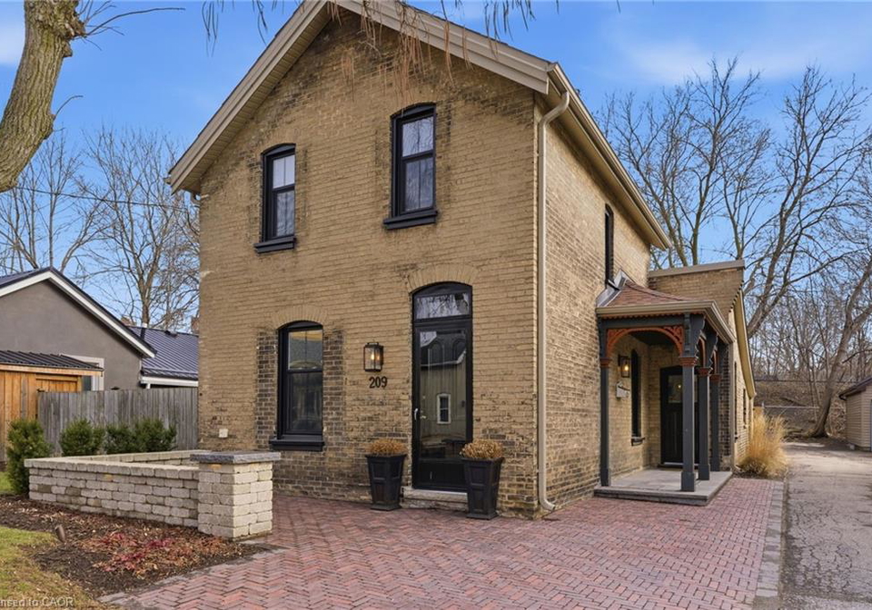 209-william-street-brantford-ontario-40813783