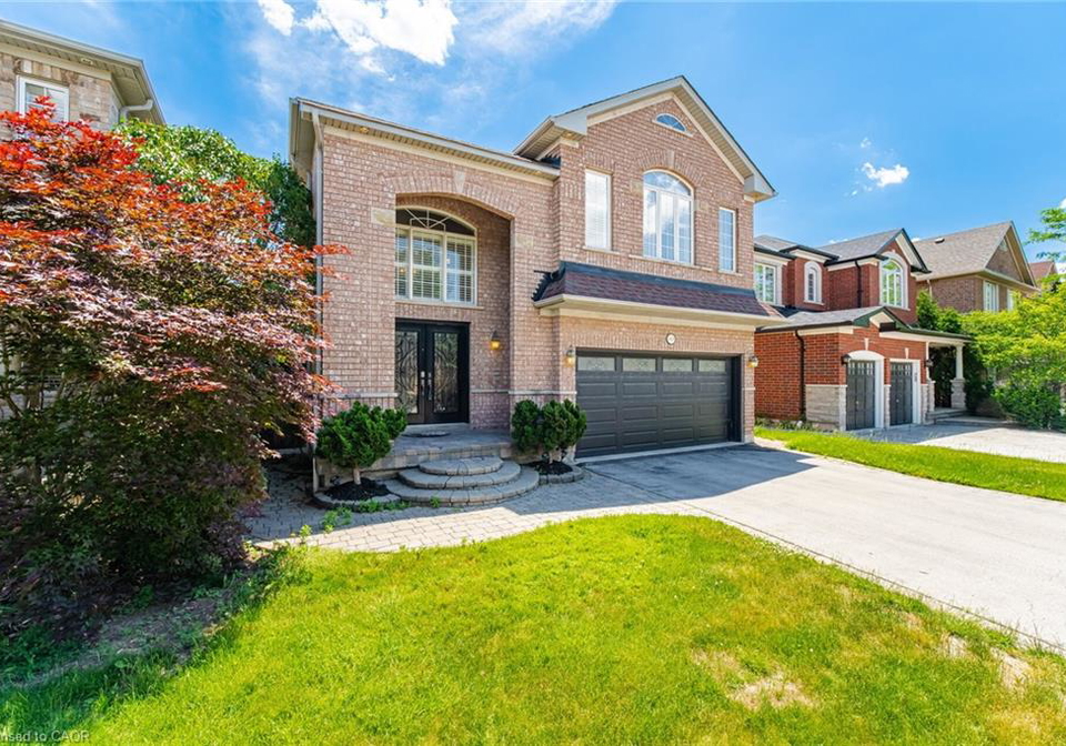 1420-derby-county-crescent-oakville-ontario-40813798