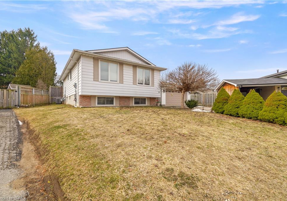 14-thistledown-drive-brantford-ontario-40813812