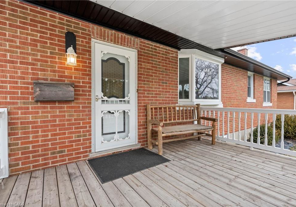 1899-highway-3-delhi-ontario-40813829