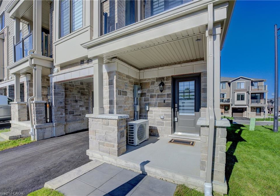 10-birmingham-drive-cambridge-ontario-40813836