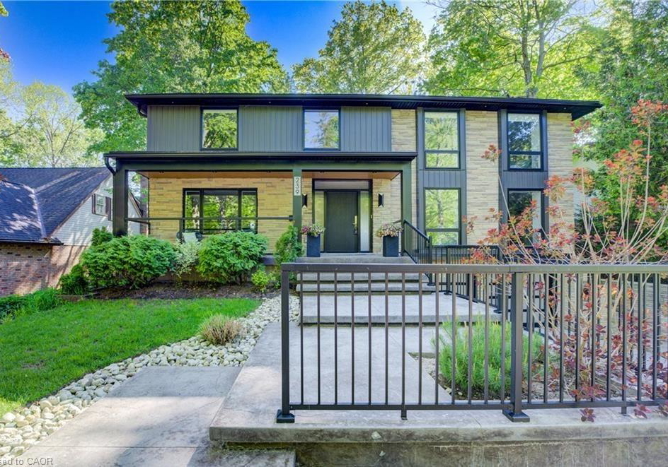 239-corrie-crescent-waterloo-ontario-40813851