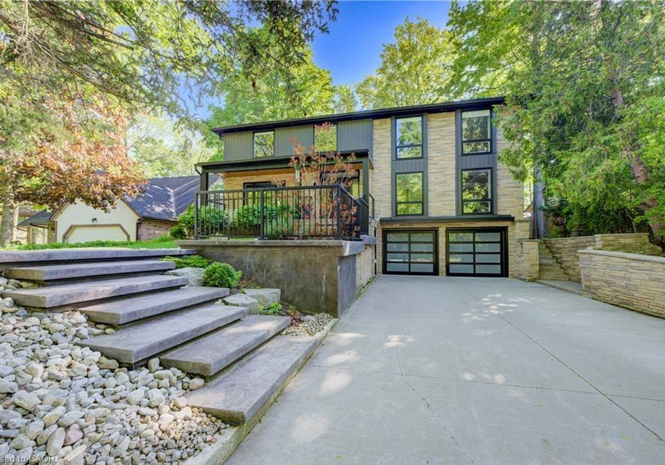 239-corrie-crescent-waterloo-ontario-40813851
