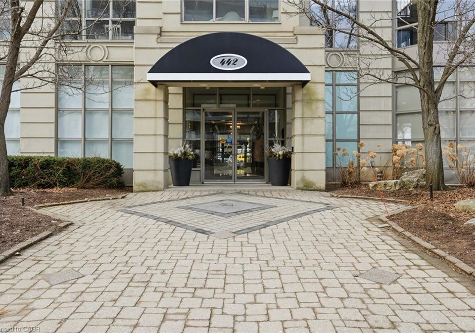 442-maple-avenue-burlington-ontario-40813861