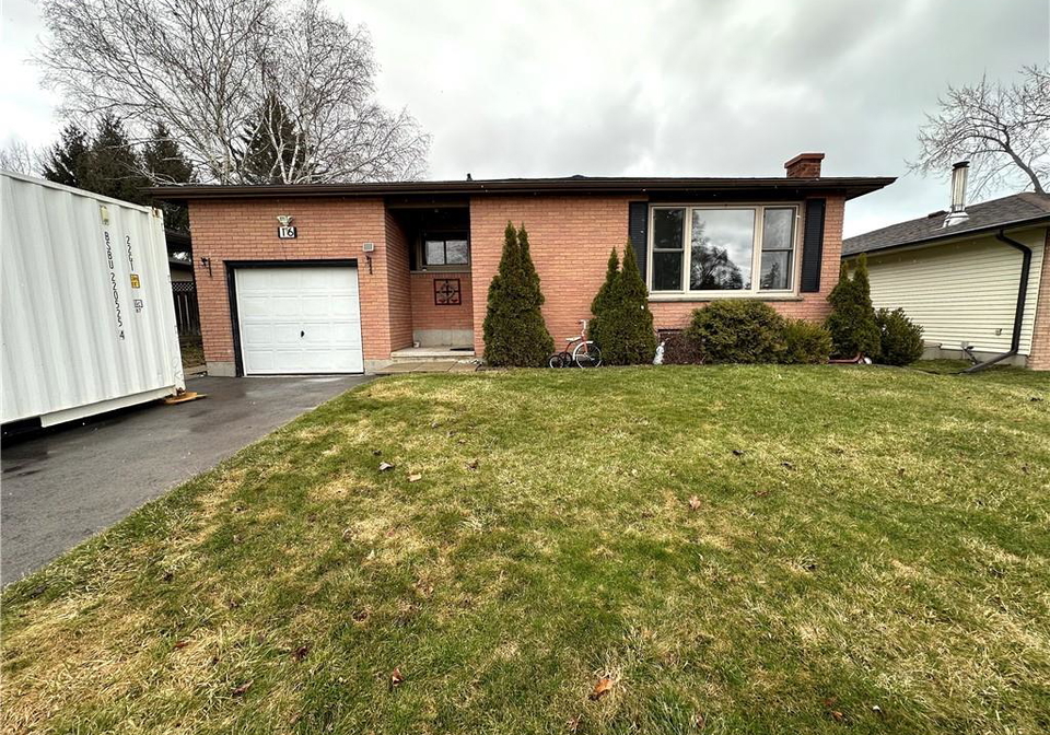 16-westdale-avenue-port-dover-ontario-40813868