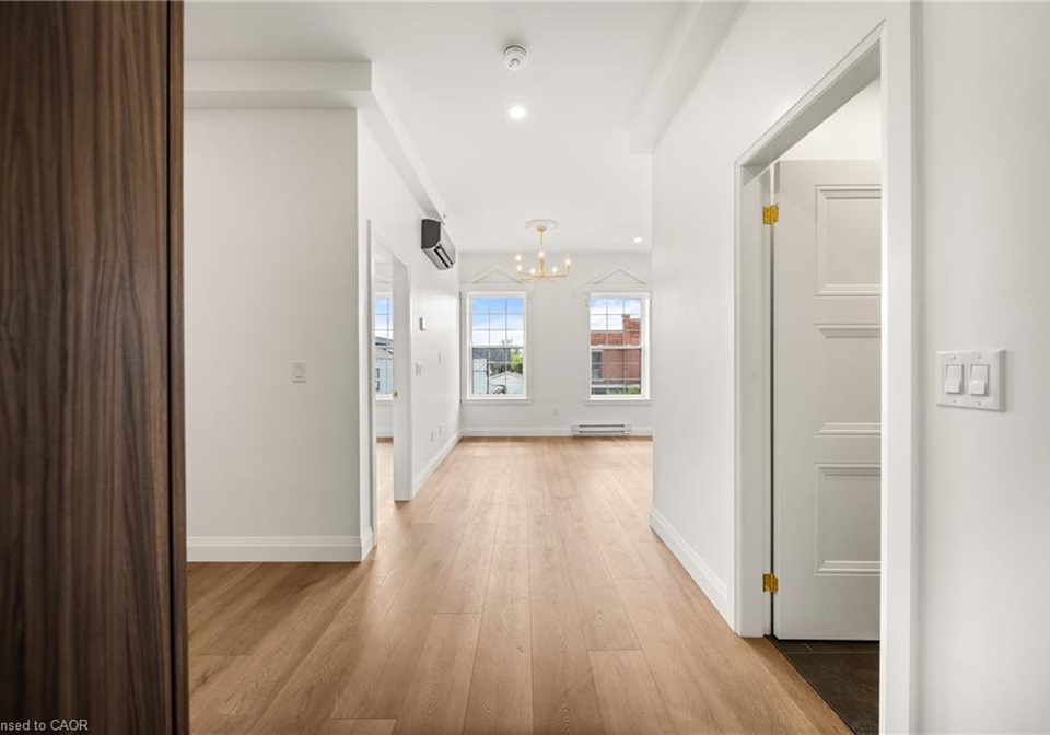 153-main-street-e-milton-ontario-40813881