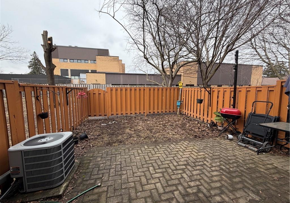 46-cedarwoods-crescent-kitchener-ontario-40813892