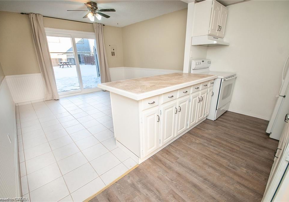 8646-willoughby-drive-niagara-falls-ontario-40813909