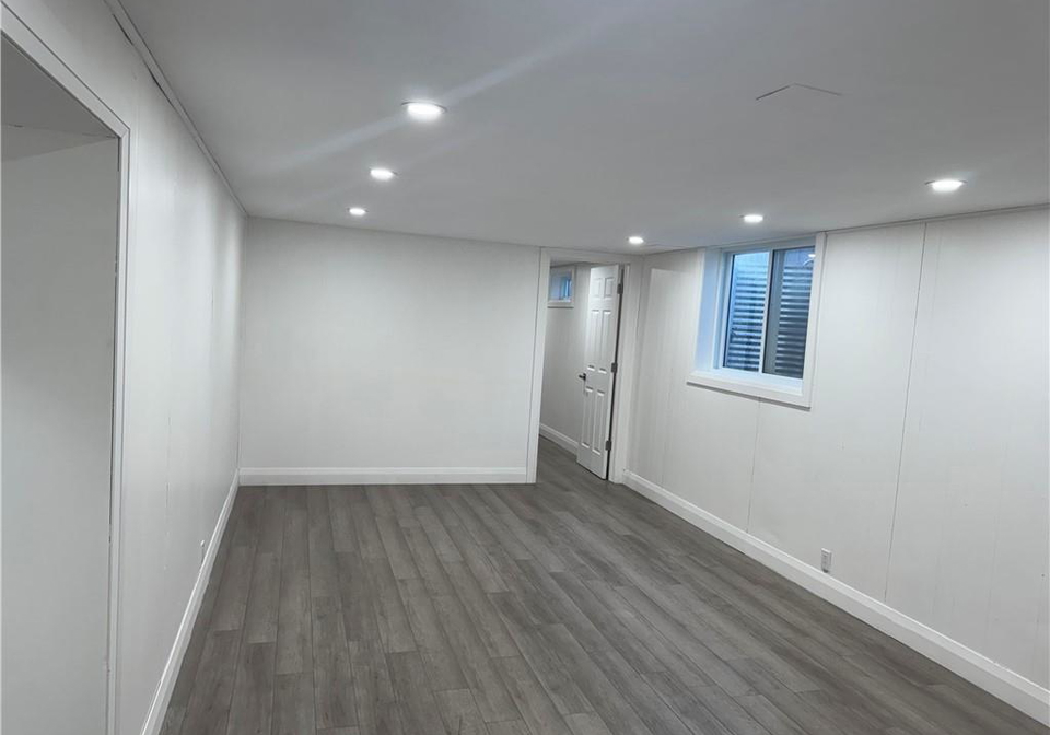 18-cyprus-drive-kitchener-ontario-40813982