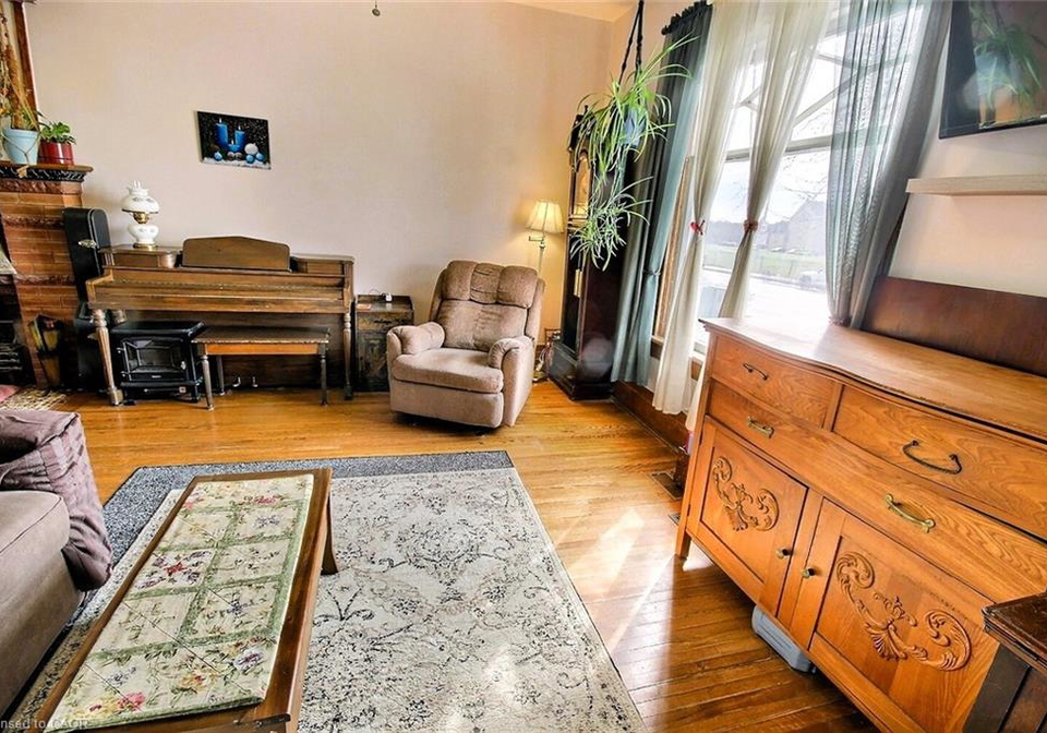 223-water-street-n-cambridge-ontario-40813986