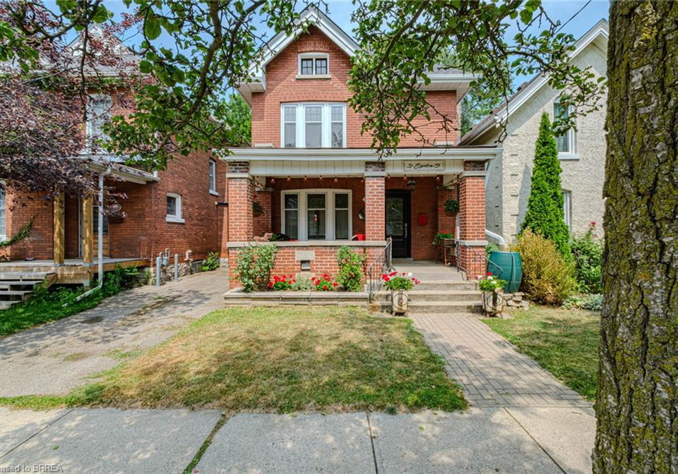 37-egerton-street-brantford-ontario-40813997