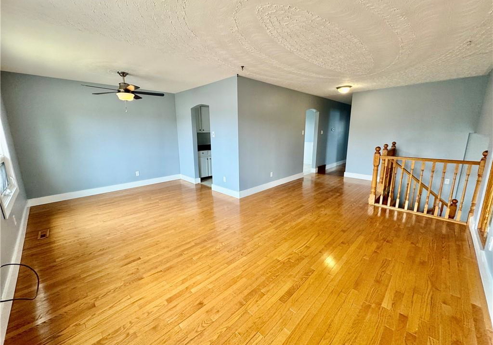 123-toynbee-crescent-kitchener-ontario-40814003
