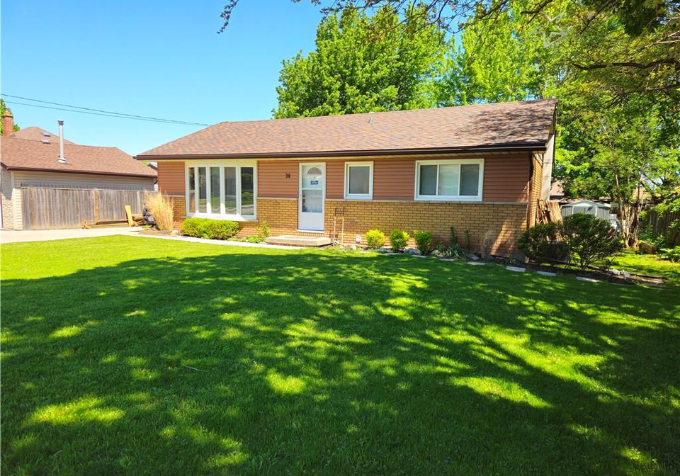 36-olive-street-grimsby-ontario-40814012