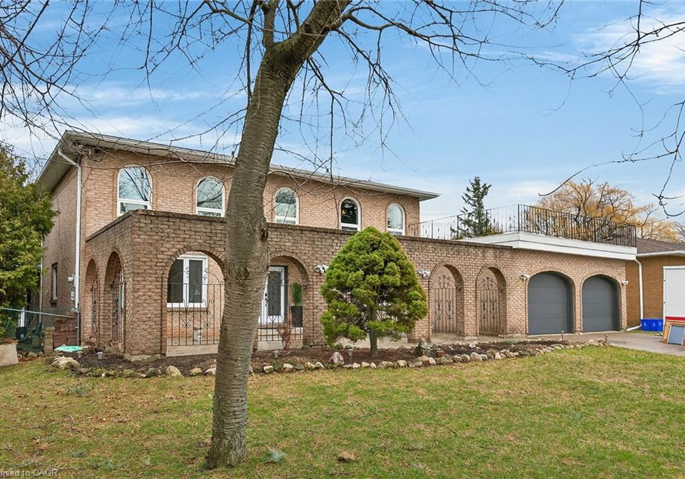 22-woodside-drive-hamilton-ontario-40814014