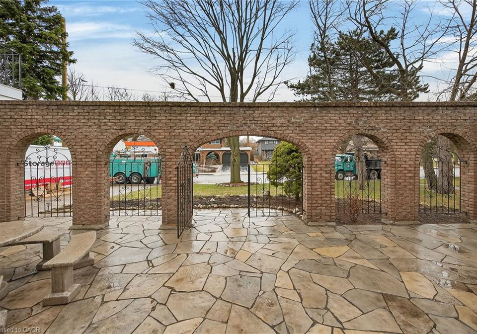 22-woodside-drive-hamilton-ontario-40814014