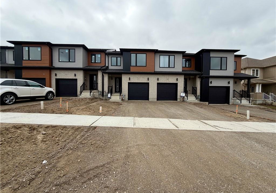 53-newstead-road-paris-ontario-40814074
