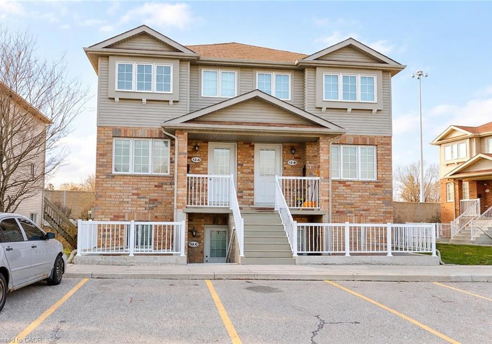 50-howe-drive-kitchener-ontario-40814076