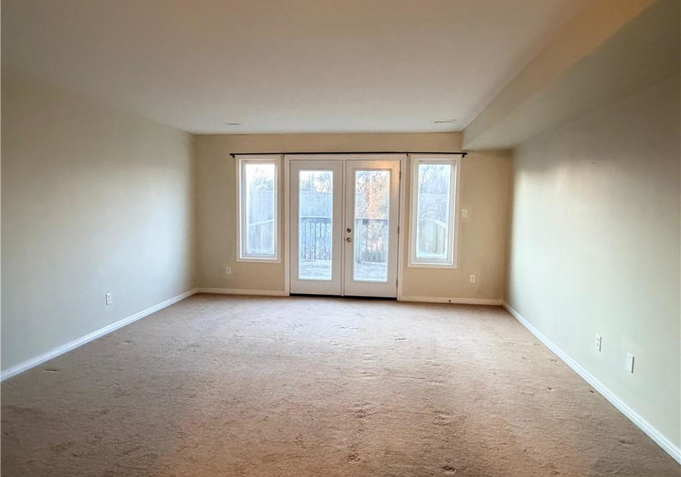 50-howe-drive-kitchener-ontario-40814076