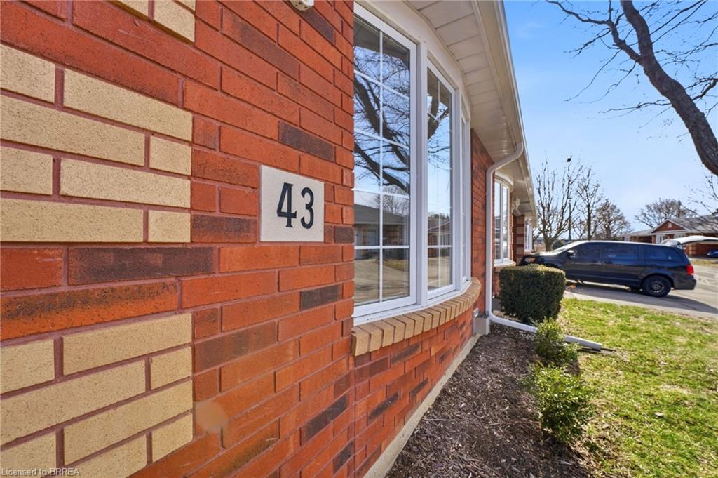 570-west-street-brantford-ontario-40814092