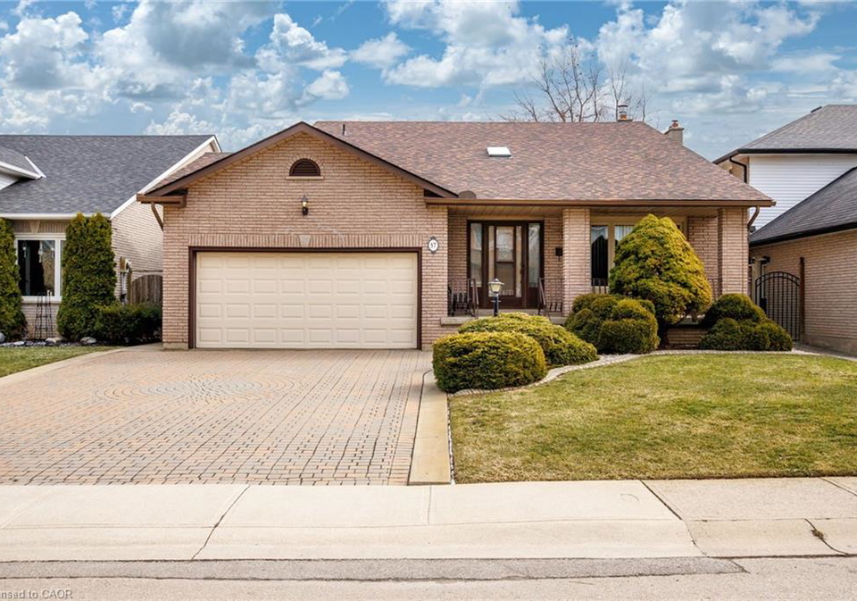 57-derek-drive-hamilton-ontario-40814112